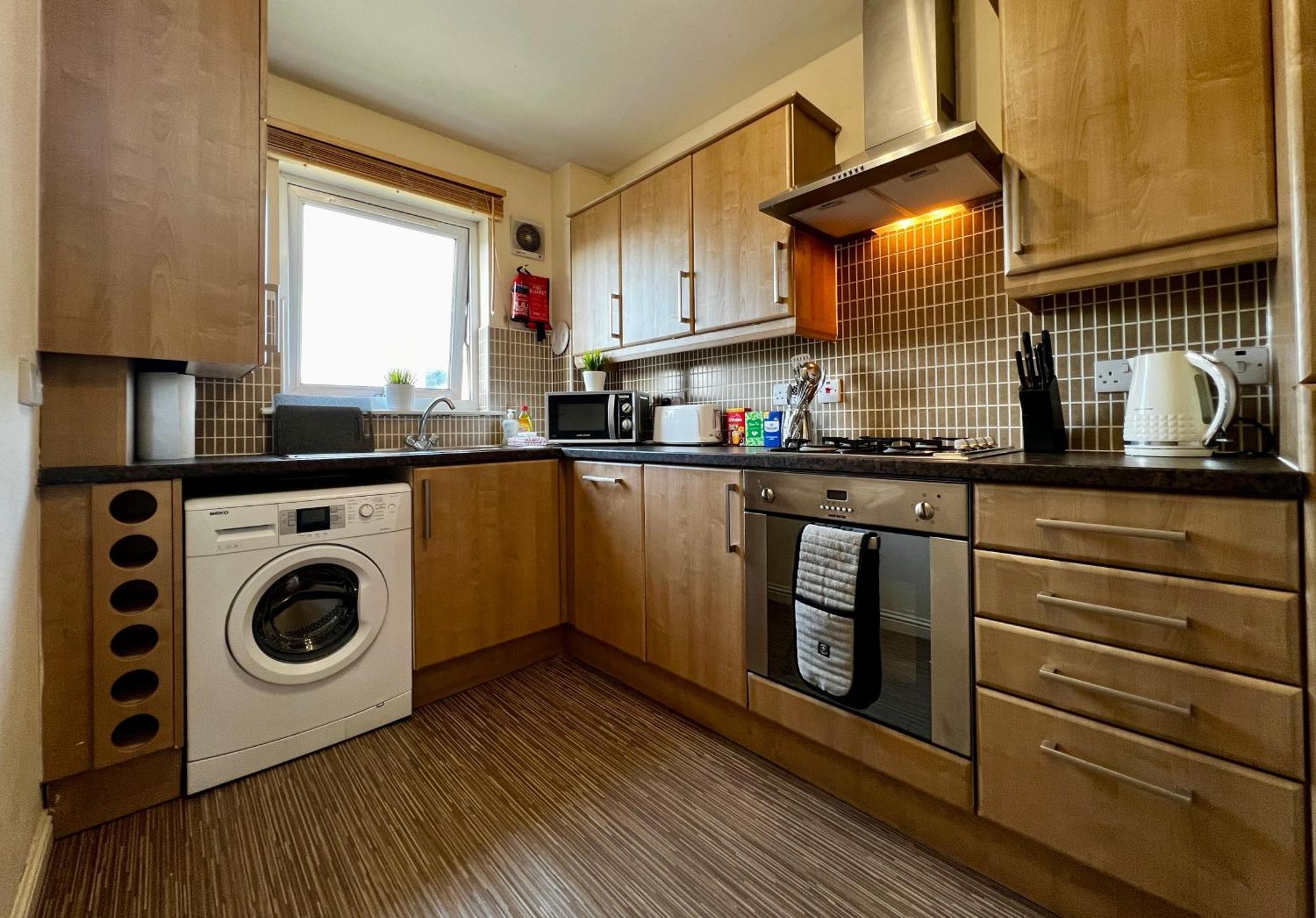 Stylish Modern Flat With Juliet Balcony & Parking Apartment Glasgow Exterior photo
