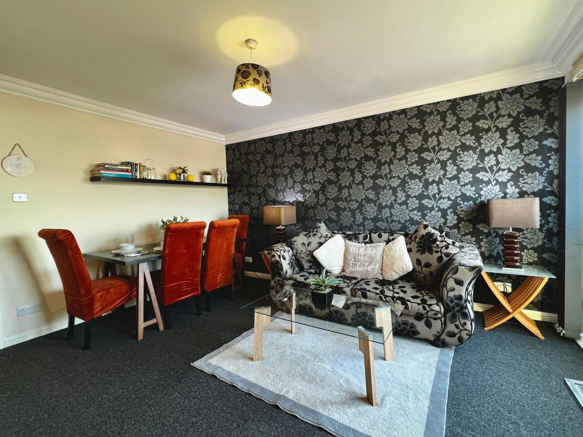 Stylish Modern Flat With Juliet Balcony & Parking Apartment Glasgow Exterior photo